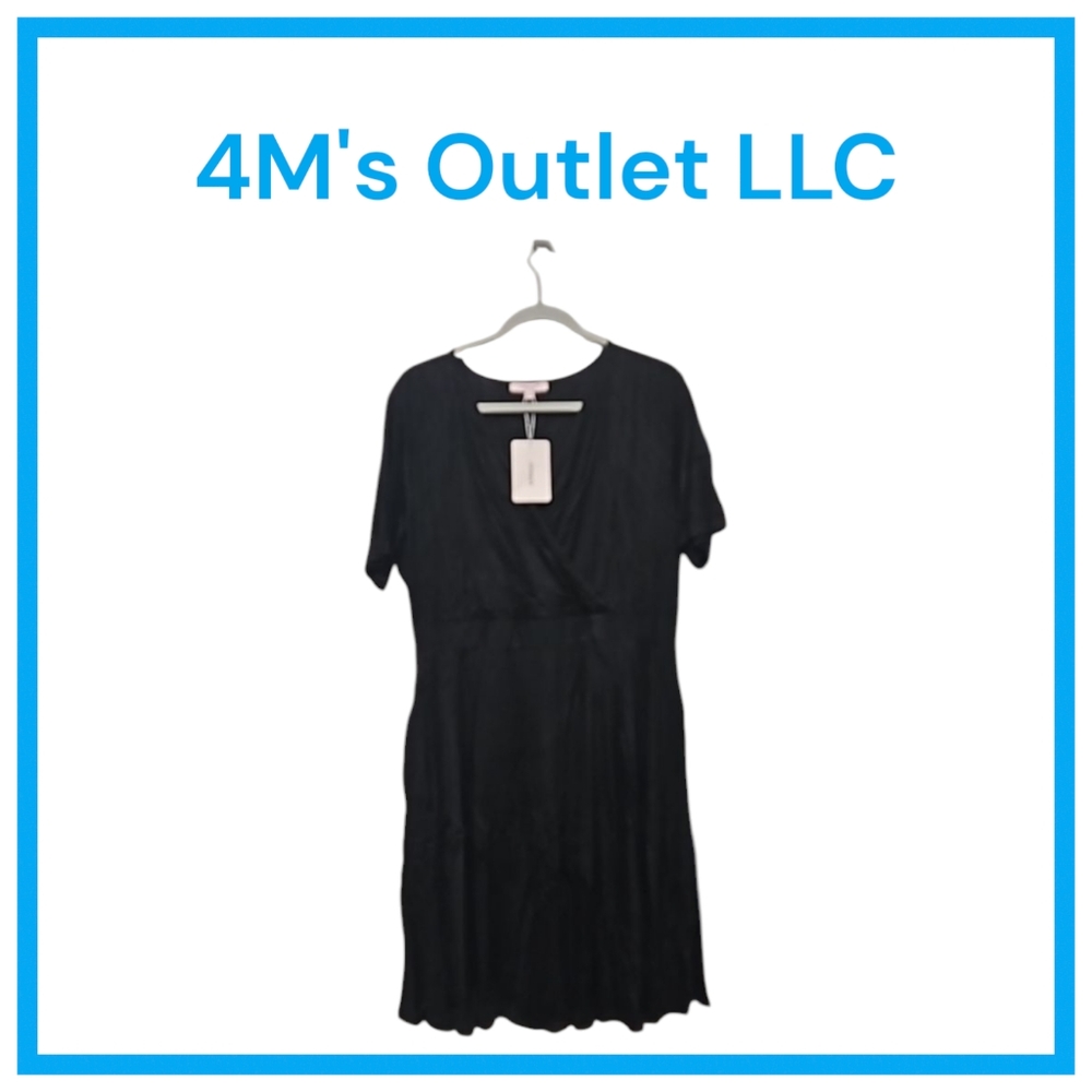 Women's Black Dress - Plus Size Short Sleeve Faux Wrap Casual Swing Dress